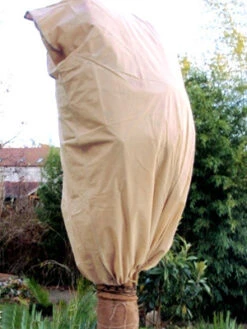 Winterschutz Mega-Vlieshaube X-TREME